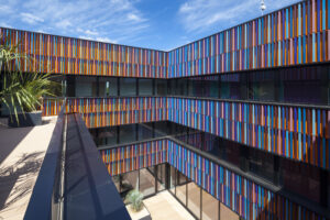Bâtiment tertiaire, site de la MSA à Chauray (Deux-Sèvres) Architectes : ARS Architectes – Évelyne Rocheteau et Éric Saillard